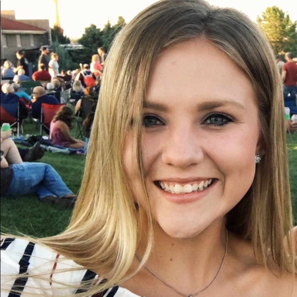 Meet your Posher, Bailey